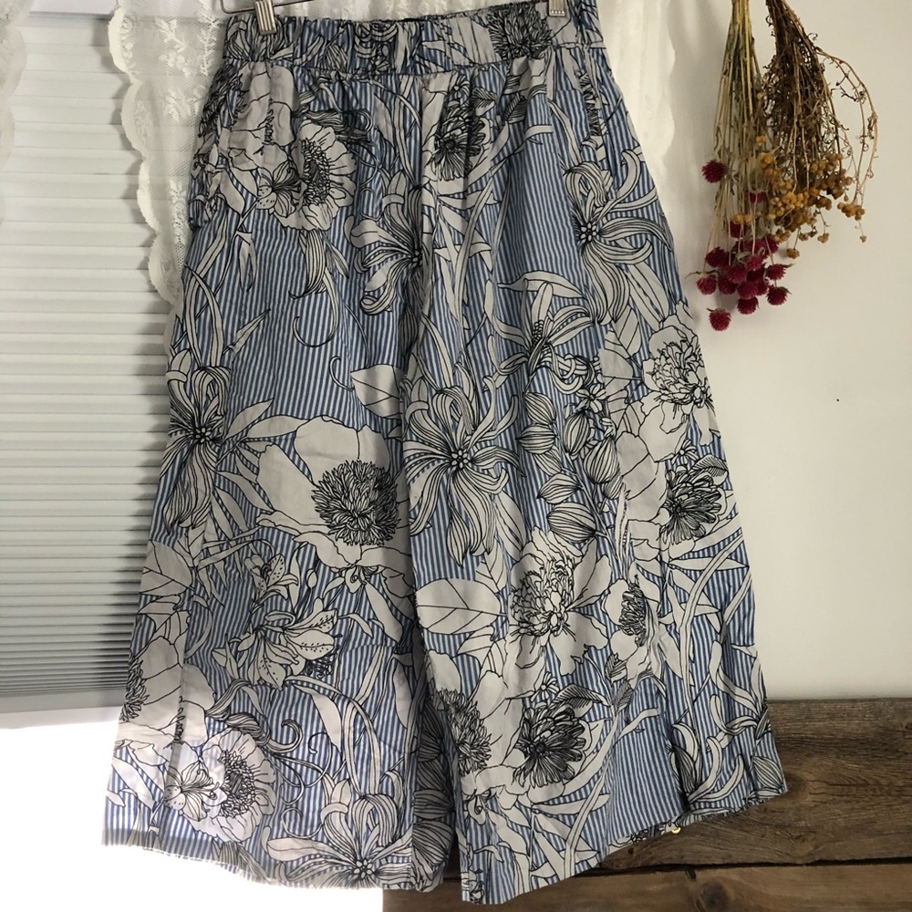 ZARA Palazzo Capri Pants